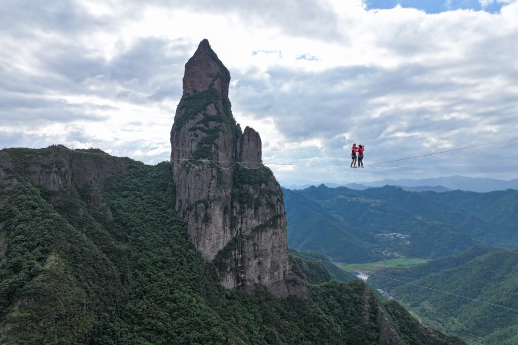 3zu2aidanwilliams 25092025 china 9